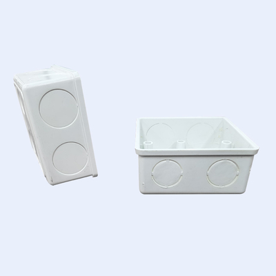 20MM 25MM UPVC Elektryczny przełącznik U Way Gang Box Czarny biały kolor dostawca