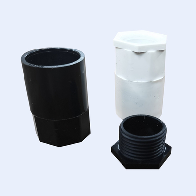 Adapter żeński klasy ABC Przewód upvc 20mm 25mm Biały czarny z tuleją dostawca