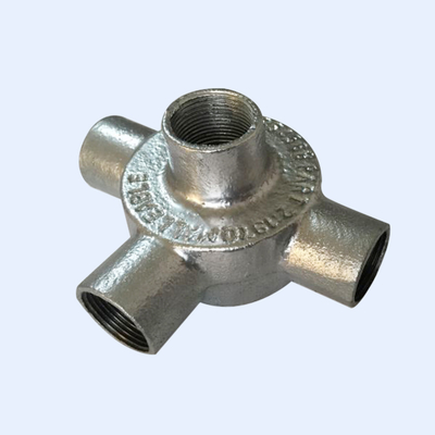 32mm puszka przyłączeniowa z żeliwa ciągliwego o głębokości 28mm ze śrubami M4 bs4568 dostawca