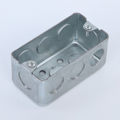 Prefabrykowana osłona skrzynki elektrycznej z certyfikatem UL z wytłoczeniami 1/2 &quot;3/4&quot; dostawca